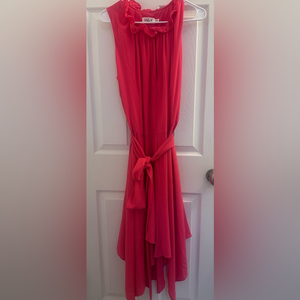Eliza J Key Hole Handkerchief Hem Ruffle Dress in Pink size 16 W